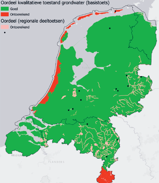 Deze afbeelding laat de kwalitatieve toestand van grondwater in Nederland zien. In een groot deel van Nederland is de kwalitatieve toestand van grondwater goed. Grote locaties die ontoereikend scoren zijn delen langs de west-kust, delen van de waddeneilanden en een deel van Limburg.